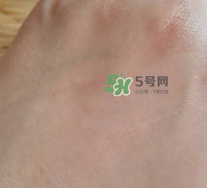 悅木之源菌菇水是爽膚水嗎？悅木之源菌菇水是精華嗎