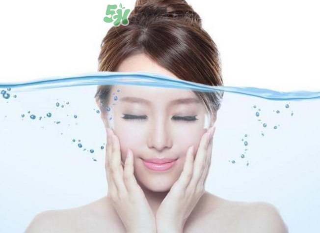 皮膚為什么要補(bǔ)水？皮膚補(bǔ)水最有效的方法