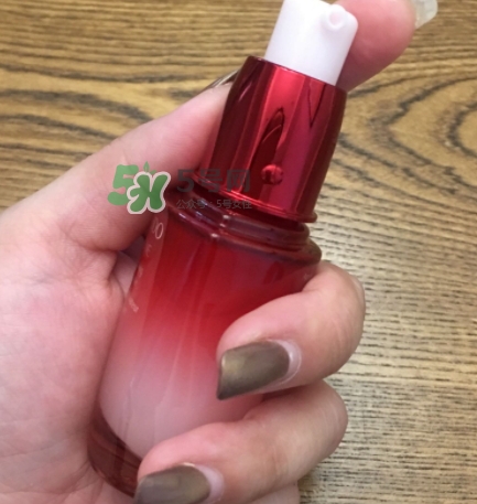資生堂紅妍肌活精華露怎么用？資生堂紅妍精華使用方法