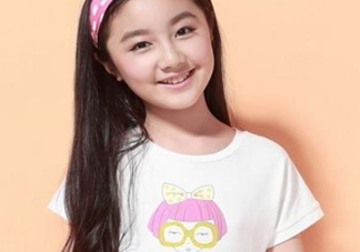 14歲女生胸部變大是正常的嗎？14歲女生的胸多大正常？