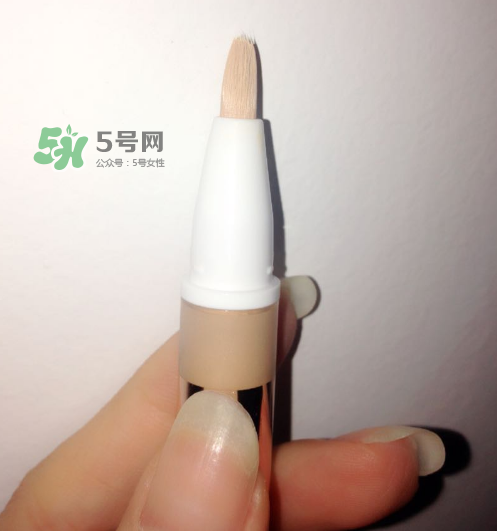 歐萊雅遮瑕筆怎么用？歐萊雅遮瑕筆使用方法