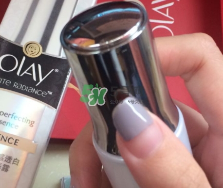 olay小白瓶會長毛嗎？olay小白瓶長黑毛是怎么回事？