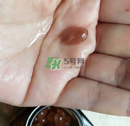 雅詩(shī)蘭黛小棕瓶膠囊多少錢？小棕瓶安瓶膠囊專柜價(jià)格
