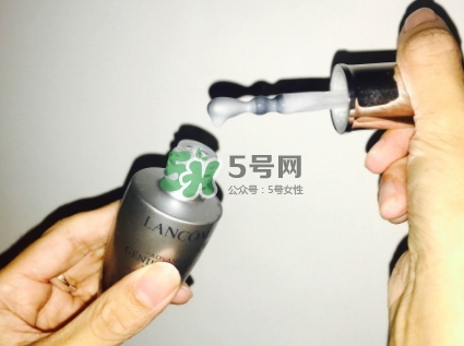 蘭蔻小灰瓶怎么用？蘭蔻小灰瓶眼部精華使用方法