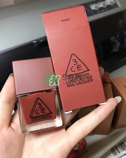 小編推薦秋冬必敗土色指彩！摩登先生、3CE都榜上有名