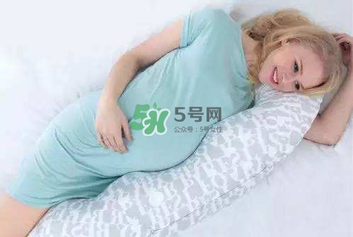孕晚期怎么睡覺(jué)才舒服？孕晚期正確睡姿