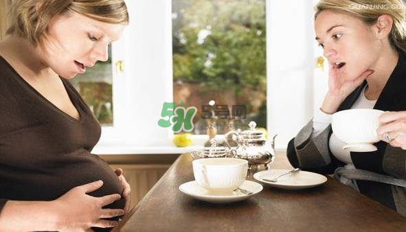 孕婦肚子硬邦邦的怎么回事？孕婦肚子硬生男生女？