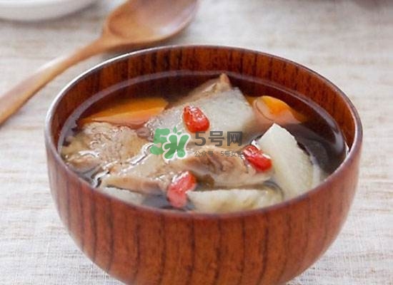 孕婦秋季喝什么湯好？孕婦秋季吃什么養(yǎng)顏？