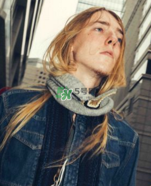 sacai2017秋冬系列怎么樣_在哪買_款式有哪些？