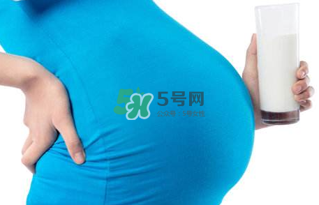 孕婦奶粉和普通奶粉的區(qū)別  懷孕必須喝孕婦奶粉嗎？