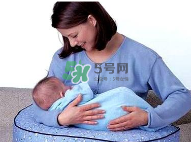 母乳喂養(yǎng)預防乳腺癌嗎？不喂母乳會的乳腺癌嗎？