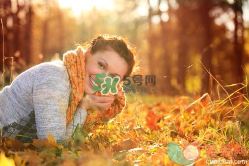 女人秋冬怎么進(jìn)補(bǔ)？女人秋季如何養(yǎng)生？