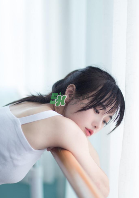 女金膠囊經(jīng)期可以吃嗎？女金膠囊什么時候吃最好？