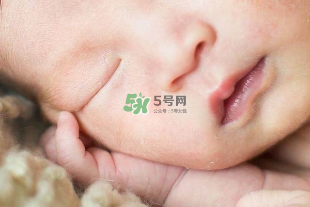 巨大兒的智商有問題嗎？巨大兒怎么喂養(yǎng)？