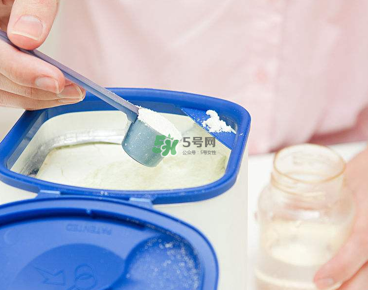 瘋搶的洋奶粉可能不合標準 有哪些不合標準的奶粉？