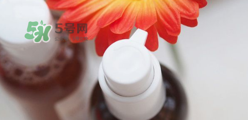 科顏氏金盞花潔面啫喱好用嗎？金盞花潔面是氨基酸嗎？