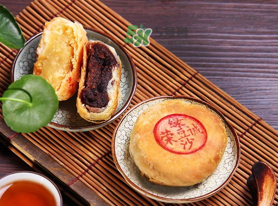 酥皮月餅烤多長時間？酥皮月餅水油面比例