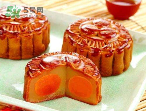 蛋黃月餅多少錢一個(gè)？蛋黃月餅好吃嗎？