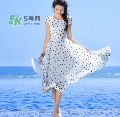 十月份去三亞穿什么衣服？10月份去三亞穿衣搭配