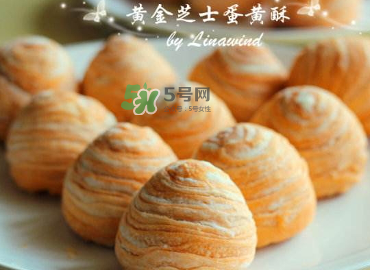 蛋黃酥為什么會(huì)破皮？蛋黃酥破皮的原因