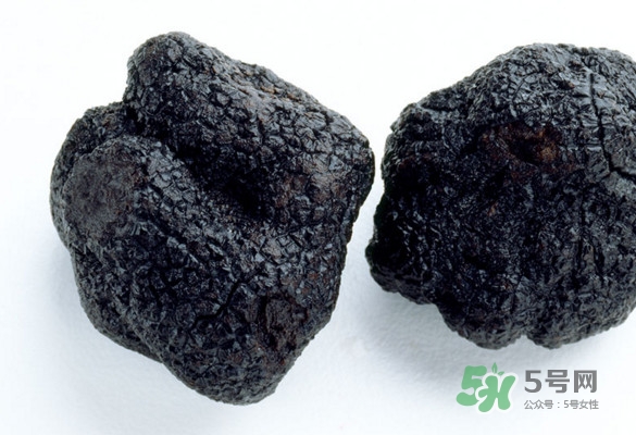 世界最大的松露是在哪個(gè)國(guó)家發(fā)現(xiàn)的？松露怎么吃