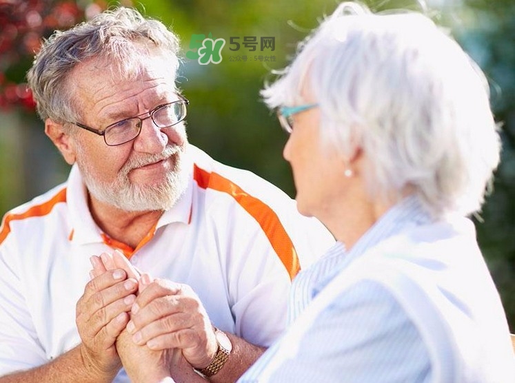 婚外情如何調(diào)查取證？網(wǎng)絡(luò)聊天記錄屬于婚外情證據(jù)嗎？