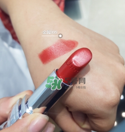 迪奧夾心999多少錢？迪奧夾心999口紅專柜價格