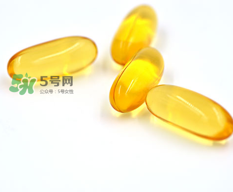 魚肝油可以空腹吃嗎？空腹可以吃魚肝油嗎？