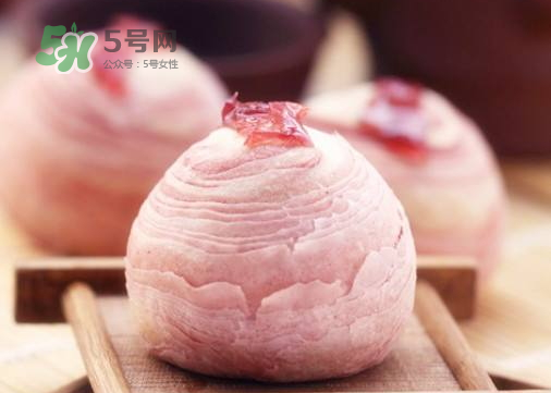蛋黃酥為什么會開裂？蛋黃酥開裂原因