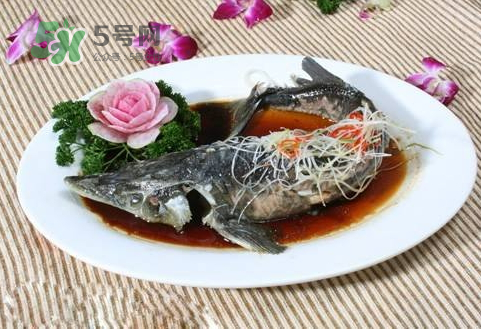黑魚可以清蒸嗎？黑魚蒸多久？