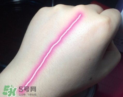 自然堂粉紅素顏霜怎么用？自然堂粉紅素顏霜使用心得