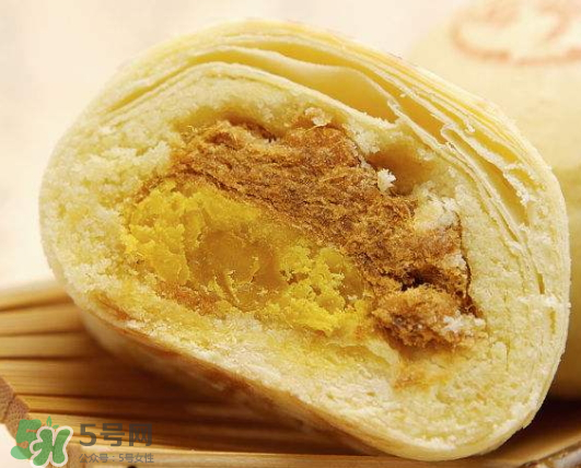 ?蛋黃酥可以不用豬油嗎？蛋黃酥用什么油好？