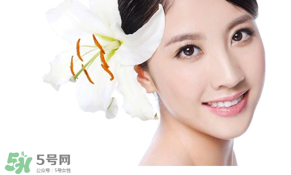 美牙儀能治氟斑牙嗎？氟斑牙可以用美白儀嗎？