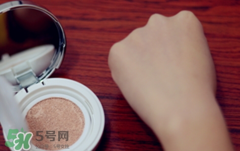 美康粉黛氣墊bb怎么樣？美康粉黛氣墊bb毀容