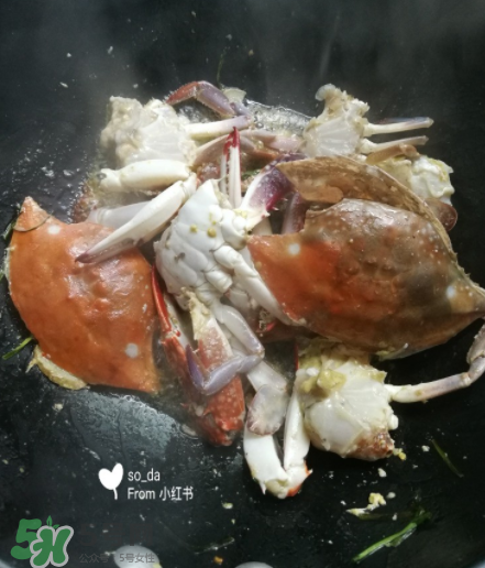 來月經(jīng)能吃梭子蟹嗎？經(jīng)期能吃梭子蟹嗎？
