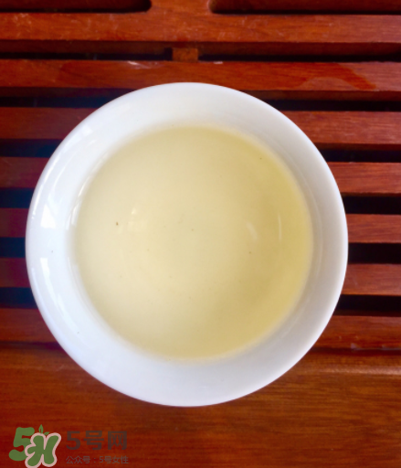 白毫銀針屬于綠茶嗎？白毫銀針是什么茶？