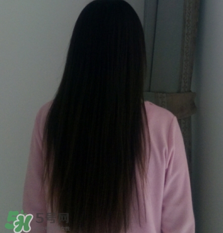 護(hù)發(fā)精油要洗嗎？護(hù)發(fā)精油要不要洗