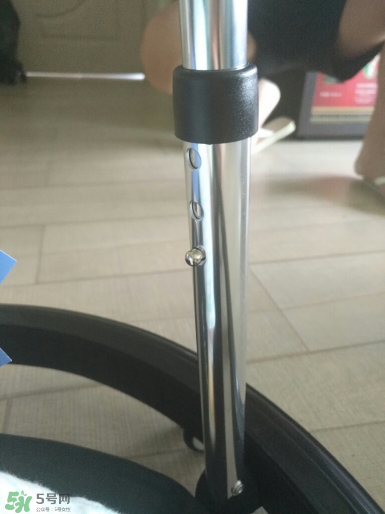 學(xué)步車(chē)哪個(gè)牌子的好？寶寶幾個(gè)月可以坐學(xué)步車(chē)？
