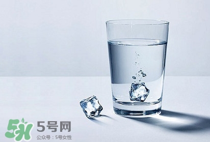 國(guó)家飲用水標(biāo)準(zhǔn)是什么？飲用水和礦泉水的區(qū)別