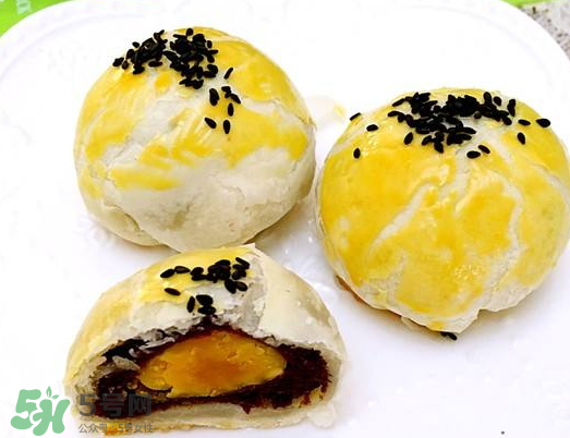 蛋黃酥什么牌子的好吃？蛋黃酥哪個牌子好吃？