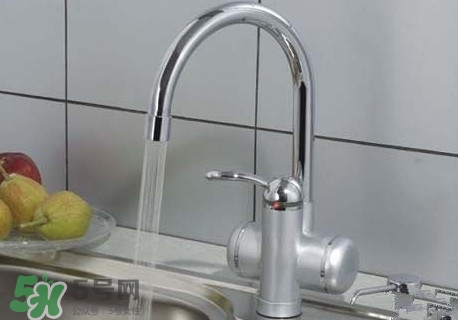 自來(lái)水為什么不能直接喝？自來(lái)水洗過(guò)的水果為什么可以吃？