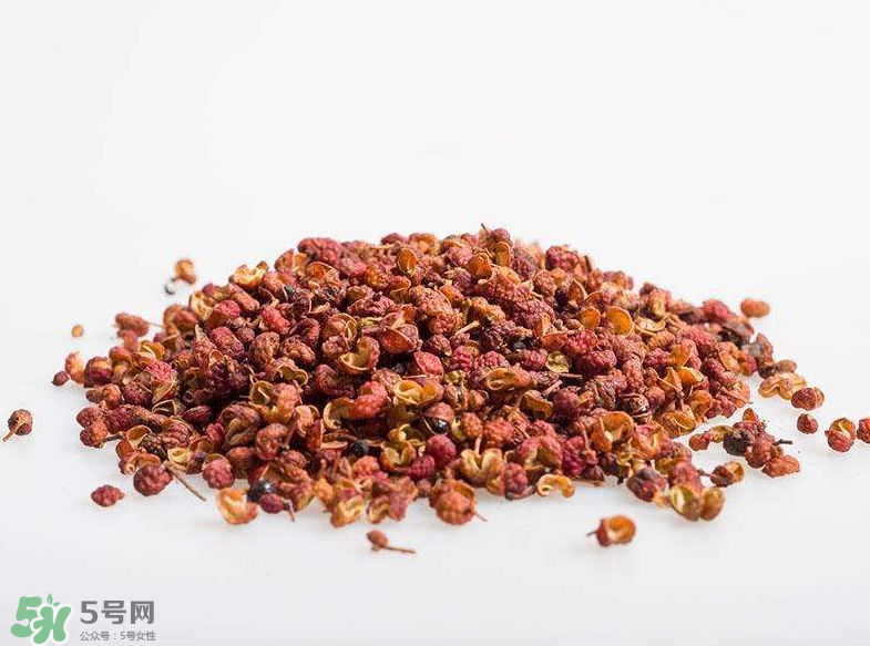 花椒泡腳有什么好處？花椒泡腳可以天天泡嗎？