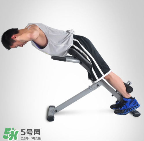 羅馬椅挺身練哪里？羅馬椅挺身一組做幾個？
