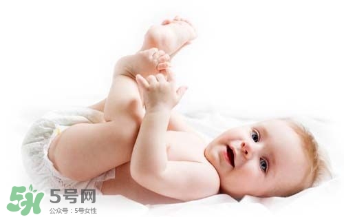 新生兒尿不濕怎么選？新生兒尿不濕什么牌子好？