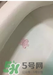小林制藥馬桶開花凝膠怎么用？小林制藥馬桶花瓣凝膠說明書