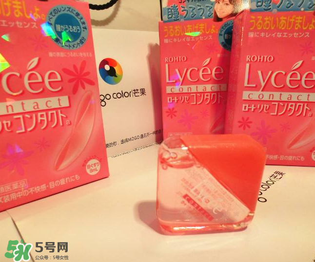 樂(lè)敦小粉花戴著隱形能用嗎_戴隱形能不能滴？
