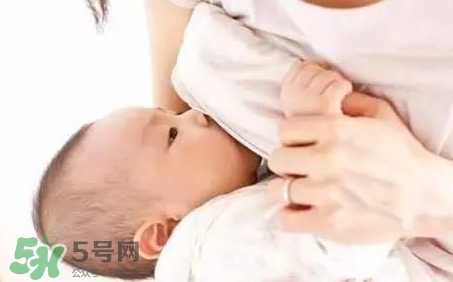 要上班了寶寶吃母乳怎么辦？要上班了寶寶不吃奶瓶怎么辦？