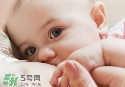 母乳能做什么？母乳可以放冰箱保鮮多久？