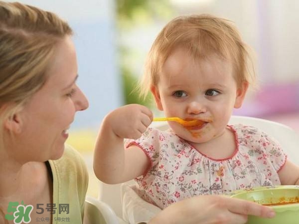寶寶不吃輔食怎么辦？5個(gè)小妙招讓寶寶乖乖吃輔食