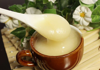 椴樹蜜什么時(shí)候喝好？椴樹蜜什么季節(jié)有